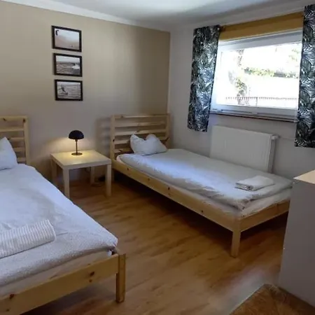 Agatomdom Bed & Breakfast *